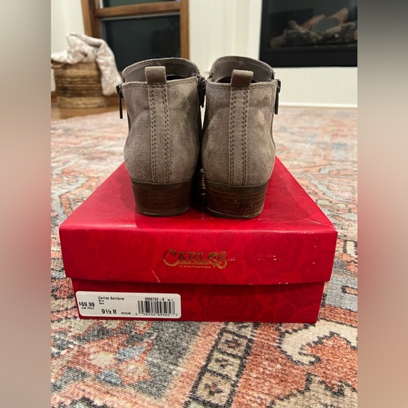 Women’s Carlos brand booties - Picture 4 of 6